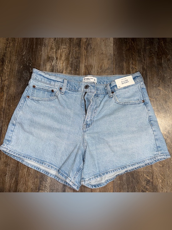 Abercrombie & Fitch Pants - Abercrombie Mid Rise A-Line Short